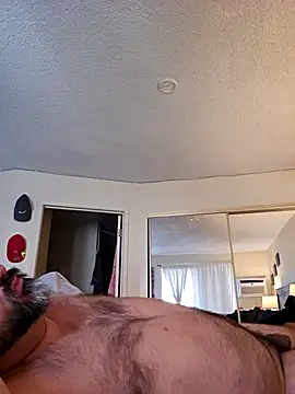 Roddog18 online show from December 2025 07:53:02 PM