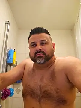 Roddog18 online show from December 2025 07:26:01 AM