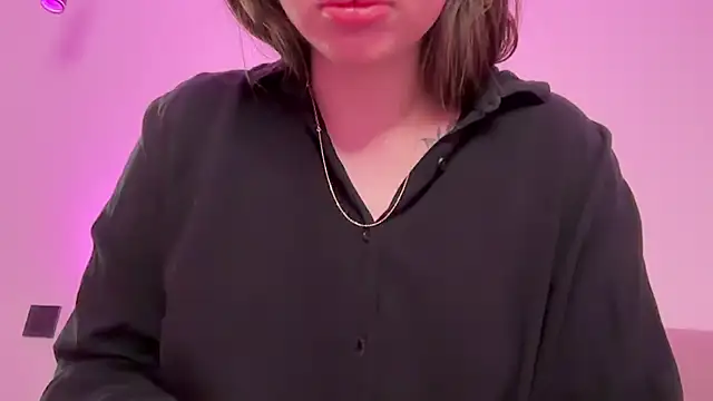 AlmaryKim online show from March 2026 08:08:02 PM