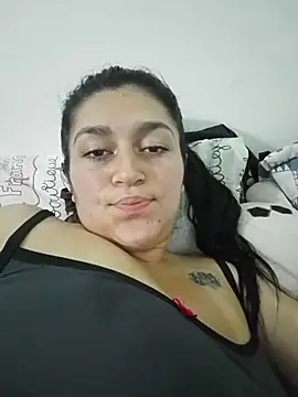 alejitasweet online show from November 2025 04:59:01 AM