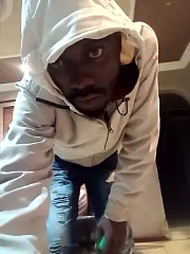 biGgslong01 online show from April 2026 09:34:01 PM