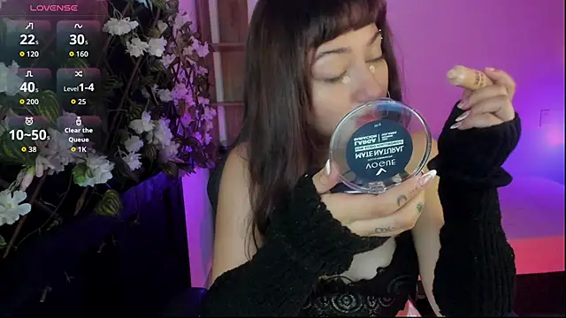 Snapshot of Kora_Red69 chatting on November 2025 01:44:02 PM Kora Red69 online show from November 2025 01:44:02 PM