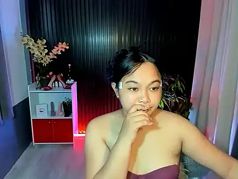 UrFavouriteCravings online show from November 2025 04:26:02 AM