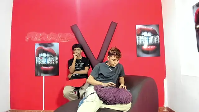 VERY HOT GUYS online show from April 2026 07:18:02 PM