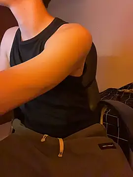 Snapshot of LiamMyst chatting on November 2025 11:14:01 PM LiamMyst online show from November 2025 11:14:01 PM