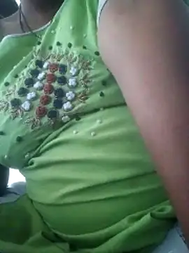 Snapshot of LOVE-VIKA chatting on February 2026 05:59:02 AM LOVE-VIKA online show from February 2026 05:59:02 AM