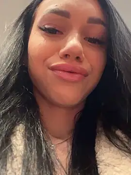 Snapshot of ilariea_girl chatting on February 2026 05:22:02 PM ilariea girl online show from February 2026 05:22:02 PM