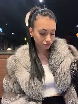 Snapshot of ilariea_girl chatting on February 2026 06:25:01 PM ilariea girl online show from February 2026 06:25:01 PM