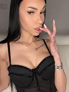 Snapshot of ilariea_girl chatting on February 2026 07:53:02 PM ilariea girl online show from February 2026 07:53:02 PM