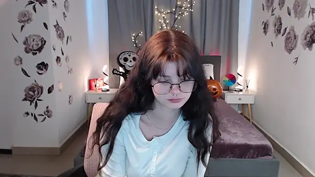 MileyRood online show from November 2025 11:18:01 PM