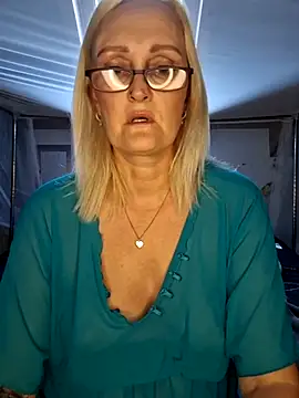 Jenny Blum online show from October 2025 08:12:01 AM