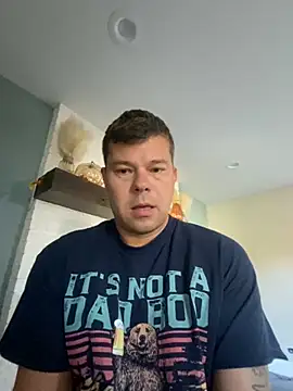 daddyshark83 online show from October 2025 03:24:02 PM