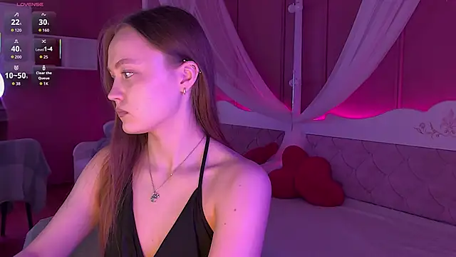 EmmaCamm online show from January 2026 12:43:02 PM