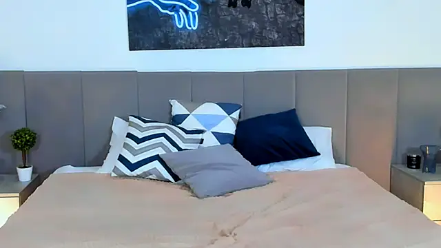 Snapshot of SugarWhisper chatting on November 2025 04:16:01 AM SugarWhisper online show from November 2025 04:16:01 AM