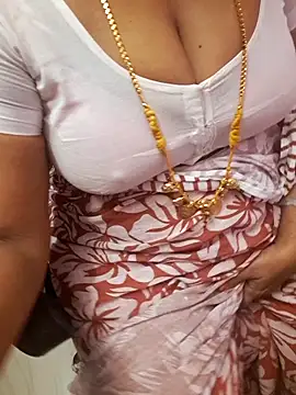 Snapshot of Tamil_Ammani chatting on December 2025 05:09:01 PM Tamil Ammani online show from December 2025 05:09:01 PM