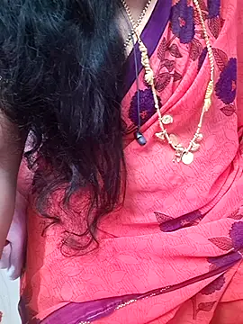 Snapshot of Tamil_Ammani chatting on January 2026 04:01:01 PM Tamil Ammani online show from January 2026 04:01:01 PM