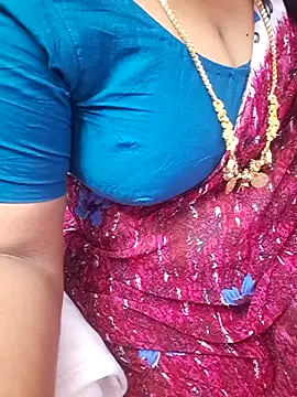 Snapshot of Tamil_Ammani chatting on February 2026 12:59:02 PM Tamil Ammani online show from February 2026 12:59:02 PM