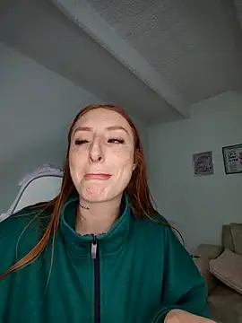 Bennuluspeach  online show from October 2025 05:24:01 AM