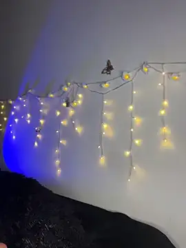 SaraMistick online show from April 2026 10:31:01 AM