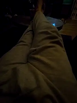 hot-brabo online show from October 2025 07:00:01 PM