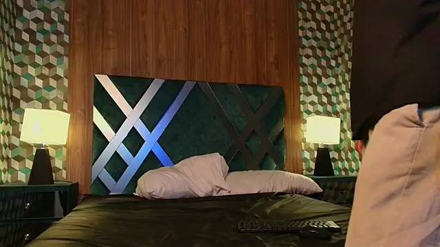 Dickie Dicking online show from November 2025 09:21:02 PM