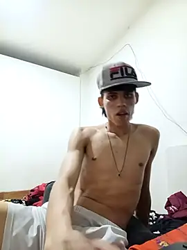 mazo18 online show from April 2026 12:33:02 AM