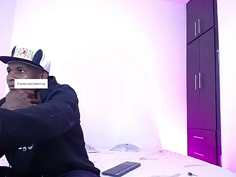 Snapshot of TITAN_SEX333 chatting on October 2025 11:40:01 PM TITAN SEX333 online show from October 2025 11:40:01 PM