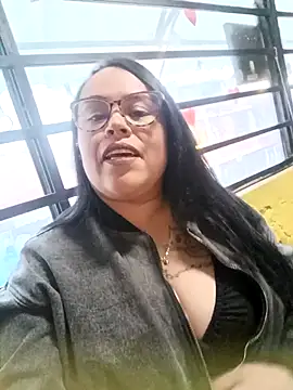 Italia 12 online show from October 2025 10:29:02 PM