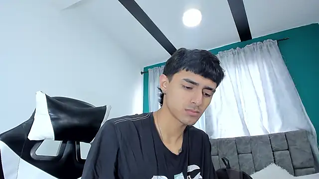 Anthony carter online show from December 2025 01:18:02 PM