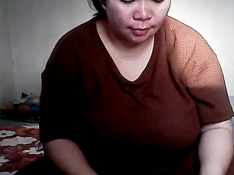 Snapshot of HornyPussie69 chatting on December 2025 11:03:02 PM HornyPussie69 online show from December 2025 11:03:02 PM