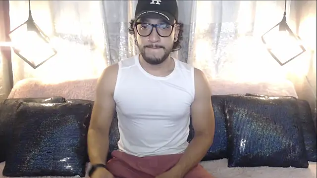 Ethan w12 online show from October 2025 12:00:01 AM