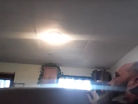 crazyheratic8 online show from February 2026 11:11:02 PM