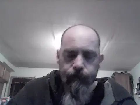 Snapshot of crazyheratic8 chatting on March 2026 01:21:01 AM crazyheratic8 online show from March 2026 01:21:01 AM
