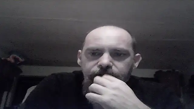 Snapshot of crazyheratic8 chatting on April 2026 03:36:02 AM crazyheratic8 online show from April 2026 03:36:02 AM
