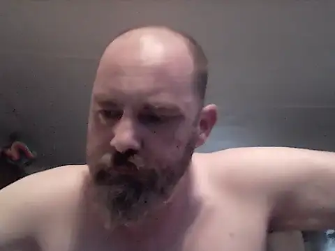 Snapshot of crazyheratic8 chatting on May 2026 01:03:02 AM crazyheratic8 online show from May 2026 01:03:02 AM
