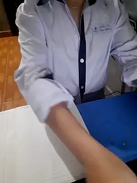 Zun 121 online show from November 2025 05:24:02 PM