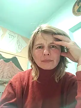 Snapshot of Masha412111 chatting on December 2025 03:50:01 PM Masha412111 online show from December 2025 03:50:01 PM