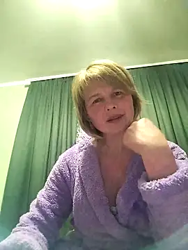 Snapshot of Masha412111 chatting on May 2026 09:41:02 PM Masha412111 online show from May 2026 09:41:02 PM