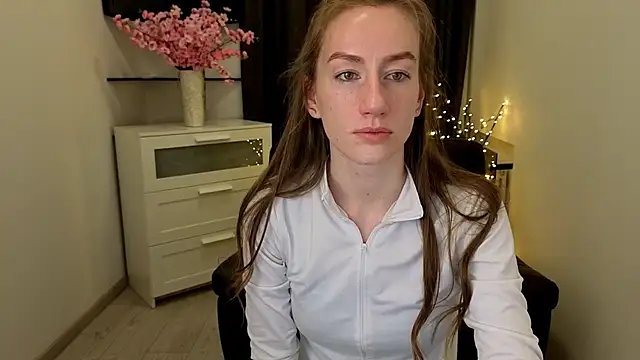 GoldenRose  online show from February 2026 01:21:02 PM