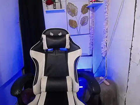 ella foxtrot online show from March 2026 09:59:01 AM