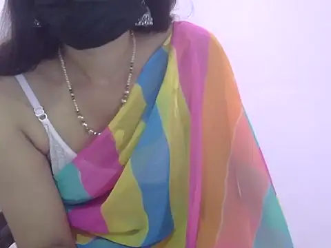 Laila Cute online show from April 2026 03:26:01 AM