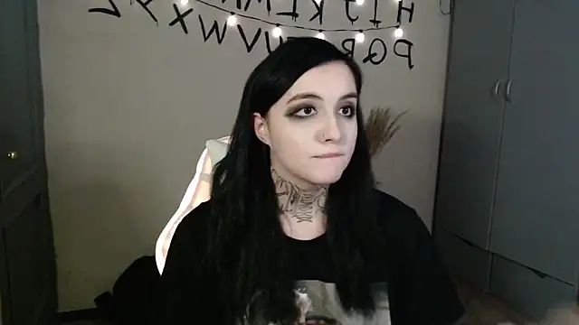 Snapshot of Rin_andersonn chatting on November 2025 08:07:02 PM Rin andersonn online show from November 2025 08:07:02 PM