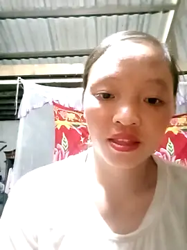 Snapshot of Minkine022 chatting on October 2025 08:39:01 AM Minkine022 online show from October 2025 08:39:01 AM