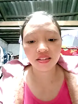 Snapshot of Minkine022 chatting on November 2025 07:22:01 AM Minkine022 online show from November 2025 07:22:01 AM