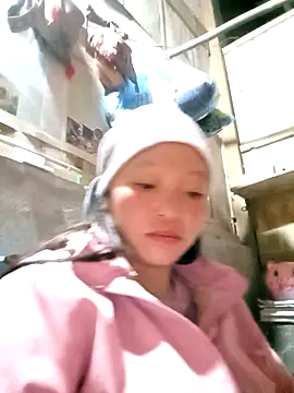 Snapshot of Minkine022 chatting on November 2025 09:08:01 PM Minkine022 online show from November 2025 09:08:01 PM