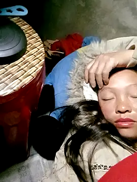 Snapshot of Minkine022 chatting on December 2025 09:09:02 PM Minkine022 online show from December 2025 09:09:02 PM