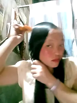 Snapshot of Minkine022 chatting on December 2025 06:20:02 AM Minkine022 online show from December 2025 06:20:02 AM