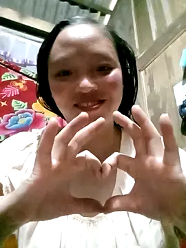 Snapshot of Minkine022 chatting on December 2025 07:15:02 AM Minkine022 online show from December 2025 07:15:02 AM