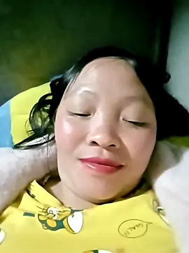 Snapshot of Minkine022 chatting on February 2026 07:18:01 AM Minkine022 online show from February 2026 07:18:01 AM