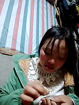 Snapshot of Minkine022 chatting on February 2026 12:59:02 AM Minkine022 online show from February 2026 12:59:02 AM